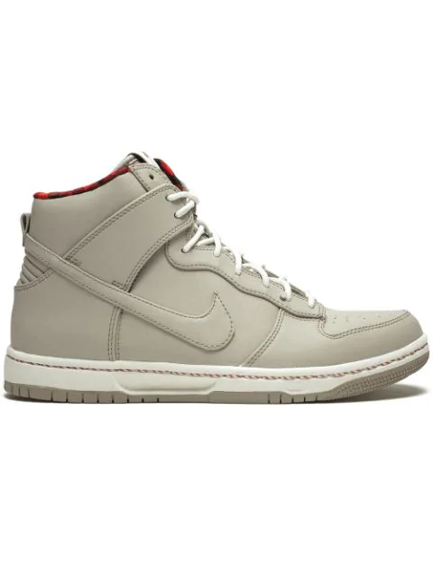 nike dunk ultra