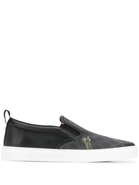 black leather canvas shoes