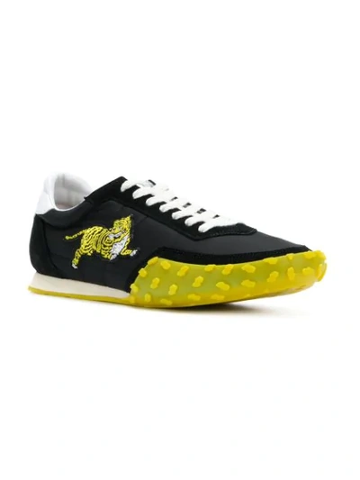 Shop Kenzo Sneakers Mit Tiger-patch In 99