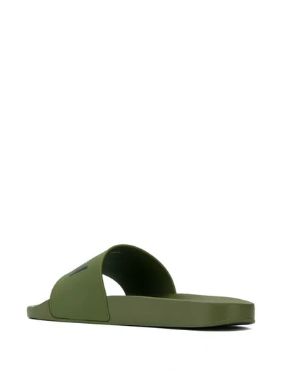 Shop Dsquared2 Contrast Logo Pool Slides In Green