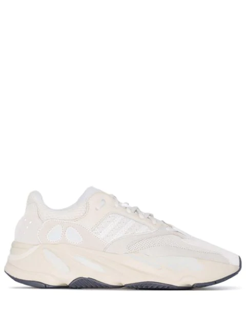 adidas originals yeezy boost 700 analog