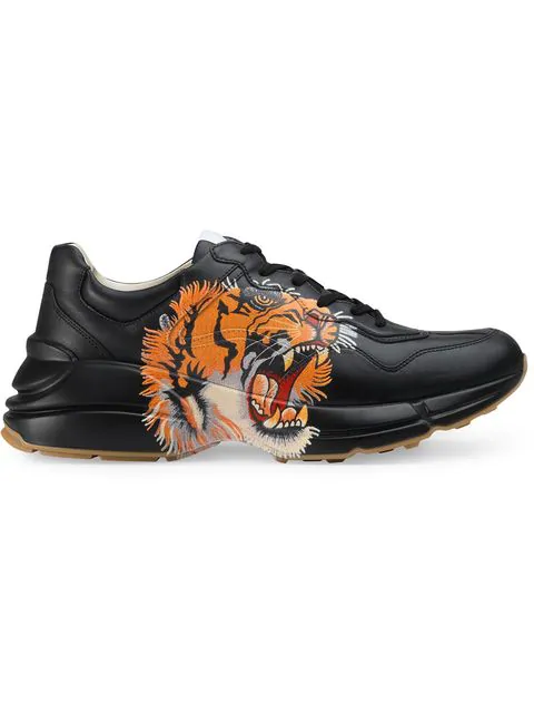 black gucci tiger shoes