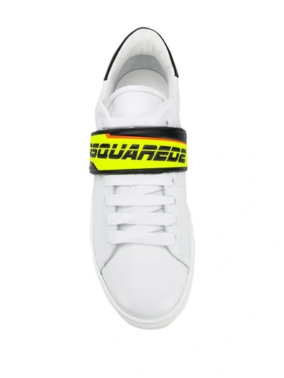 DSQUARED2 LOGO SNEAKERS - 白色