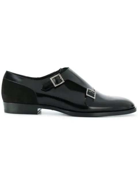 black shiny formal shoes