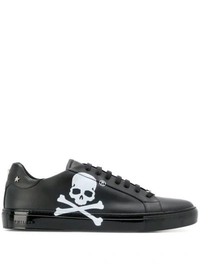 Shop Philipp Plein Skull Print Sneakers In Black