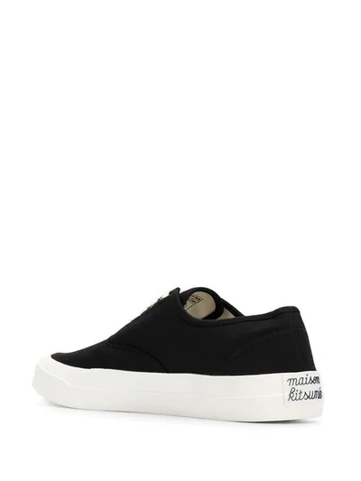 MAISON KITSUNÉ CANVAS LOW TOP TRAINERS - 黑色