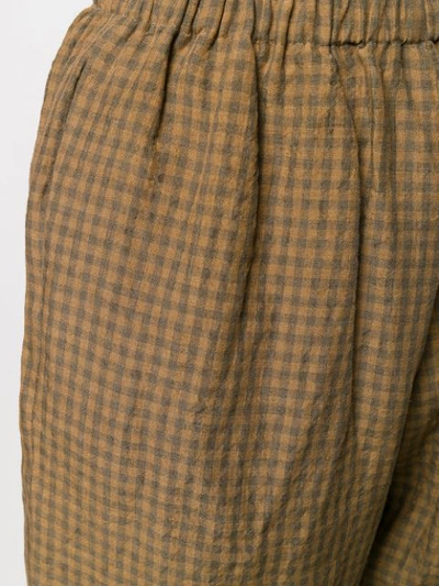 Apuntob Cropped Checked Trousers In Brown