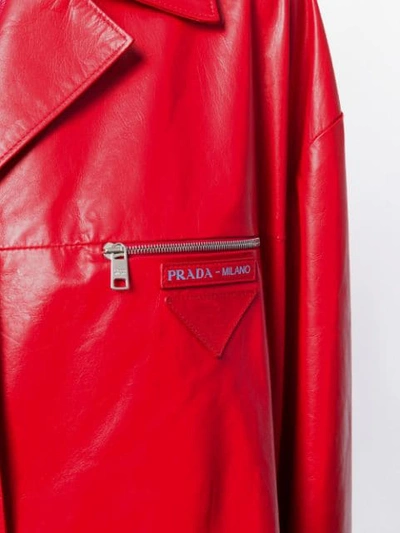 Shop Prada Mantel Mit Reissverschlusstasche In F0d17 Red