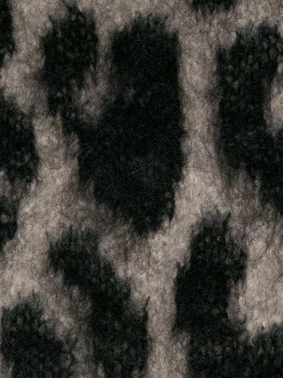 Shop Stella Mccartney Pullover Mit Leoparden-print In 8490 Bone/black