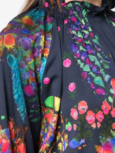 Shop Cynthia Rowley 'roseland' Bluse Mit Rüschenkragen In Multicolour