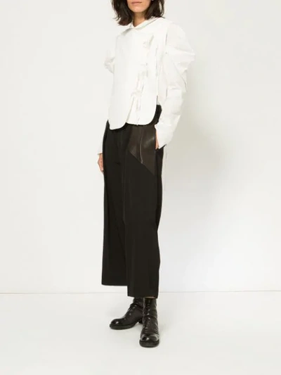 Shop Yohji Yamamoto Cropped Trousers - Black