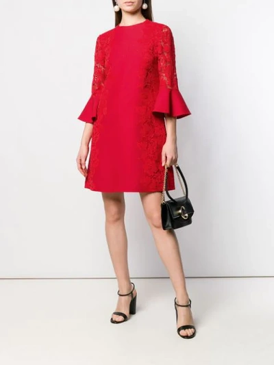 VALENTINO FLORAL LACE PANEL SHIFT DRESS - 红色
