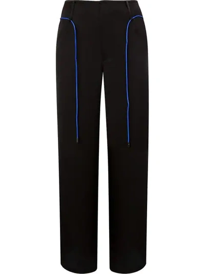 Shop Quetsche Contrast Cropped Trousers In Black