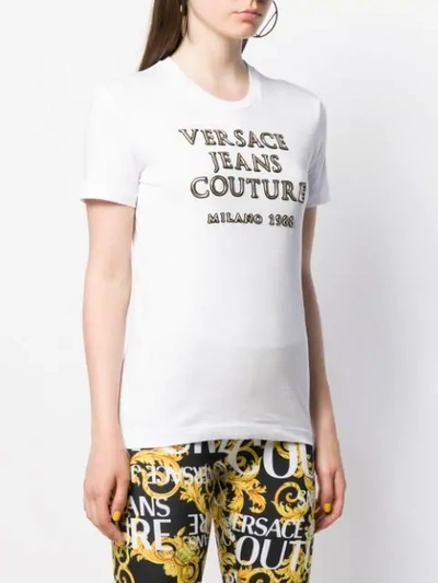 VERSACE JEANS COUTURE LOGO APPLIQUÉ T-SHIRT - 白色