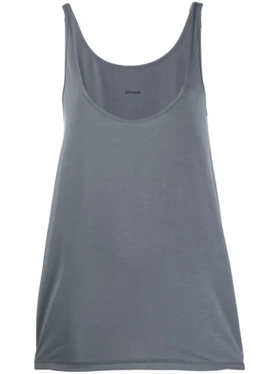 Shop Styland Deep Scoop Neck Tank Top - Grau In Grey