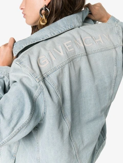 Shop Givenchy Jeansjacke Mit Logo-stickerei In 452 Light Blue