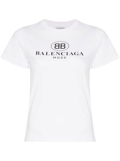 Shop Balenciaga Short-sleeved Logo T-shirt In White