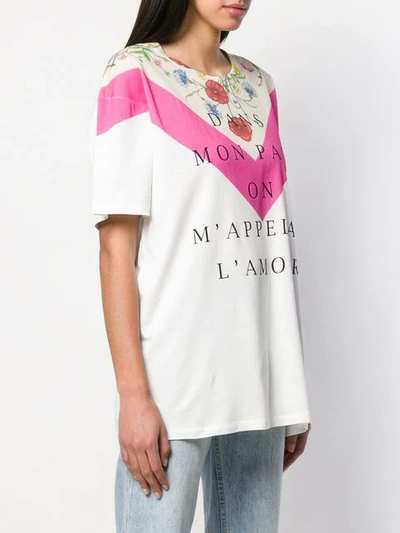 Shop Gucci Dans Mon Pays On M'appelai L'amour T-shirt In White