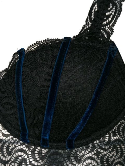 Chite' Patterned Balcony Bra  In Black