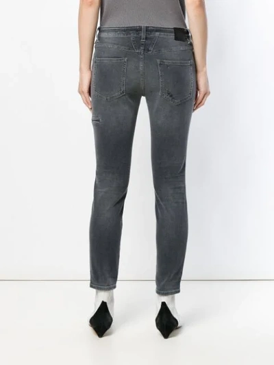 CLOSED LOW-RISE CROPPED JEANS - 灰色