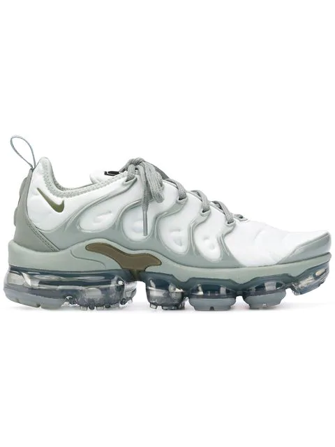 nike vapormax plus grey womens