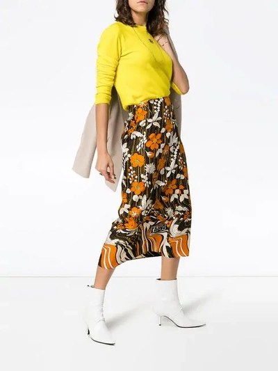 Shop Prada Wickelrock Mit Blumen-print In Orange