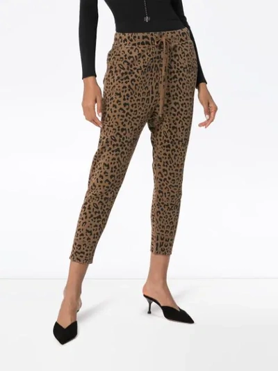 Shop Nili Lotan Cropped-hose Mit Leoparden-print In Multicolour