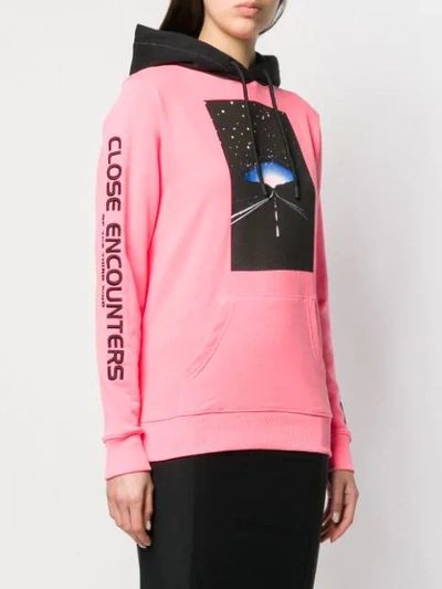 Shop Marcelo Burlon County Of Milan 'close Encounters' Hoodie In Pink