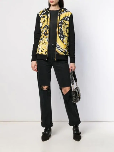 VERSACE PRINTED ZIP-FRONT HOODIE - 黑色