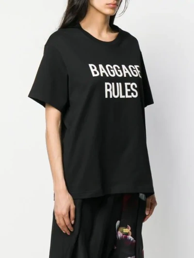 Shop Yohji Yamamoto T-shirt Mit Slogan-print In Black