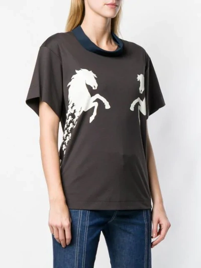 Shop Chloé Horse T In Brown