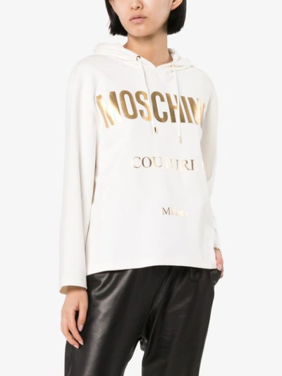 Shop Moschino Kapuzenpullover Mit Logo-print - Weiss In White