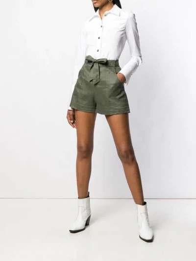 Shop Equipment Shorts Mit Weitem Bein In Green