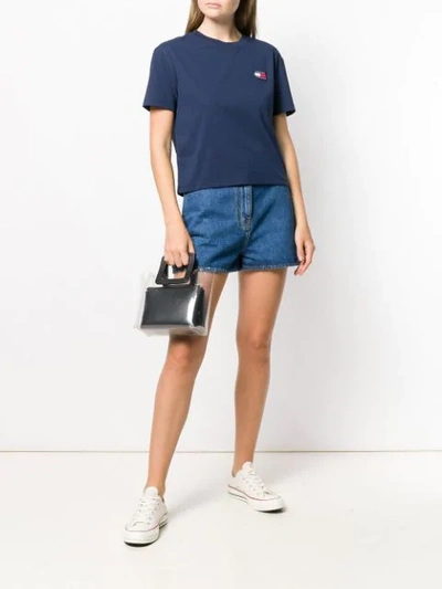 TOMMY JEANS LOGO EMBROIDERED T-SHIRT 