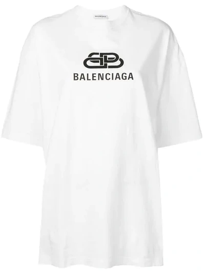 Shop Balenciaga Oversized Bb Logo T-shirt In White