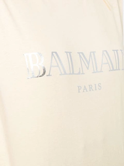 Shop Balmain Logo Print T-shirt In Neutrals
