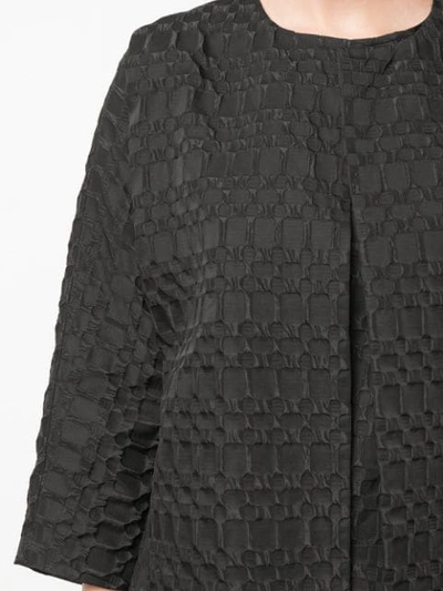 Josie Natori Kurze Jacquard-jacke In Black