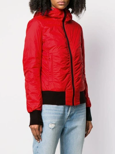 CANADA GOOSE FITTED PUFFER JACKET - 红色
