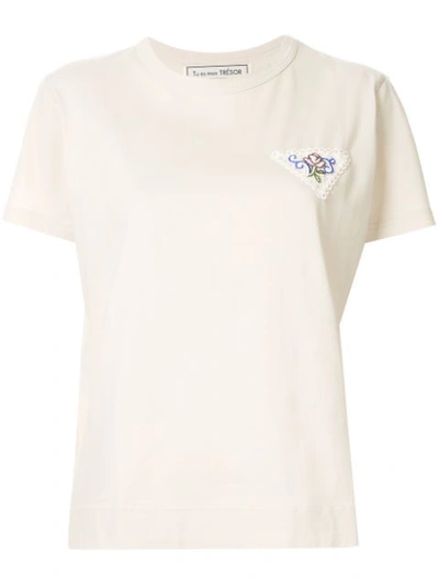 Shop Tu Es Mon Tresor Embroidered Patch T-shirt In Yellow