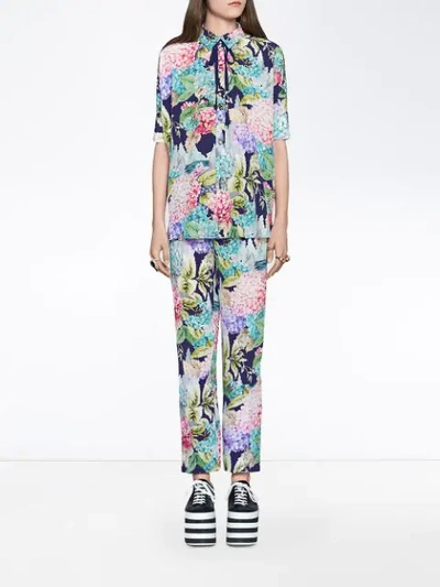 Shop Gucci Hydrangea Silk Pajama Pant In Multicolour