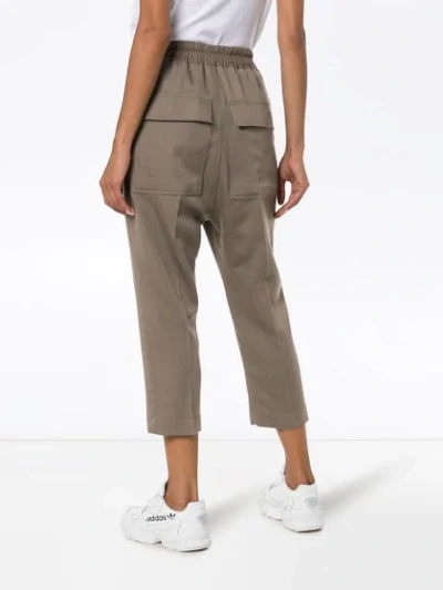 RICK OWENS DRAWSTRING CROPPED TROUSERS - 灰色