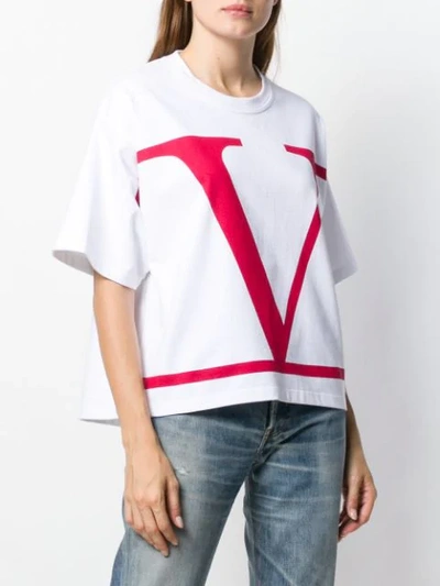 Shop Valentino Vlogo Print T-shirt In A33 Bianco Rosso