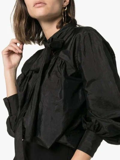Shop Rosie Assoulin Oberteil Mit Schleifenkragen In Black