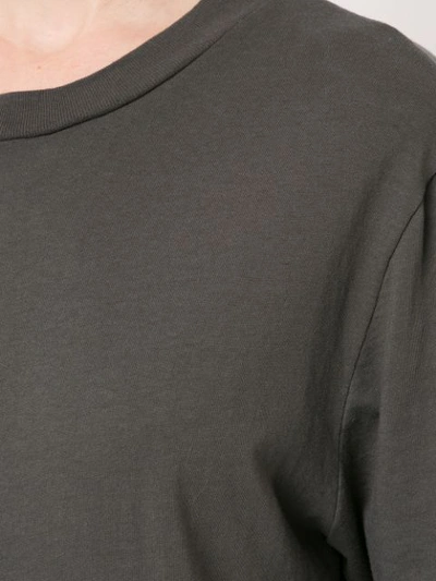 Shop Bassike Enges T-shirtkleid - Grau In Grey