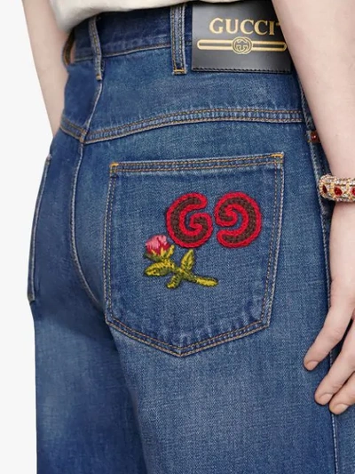 Shop Gucci Weite Jeans Mit Patch In Blue