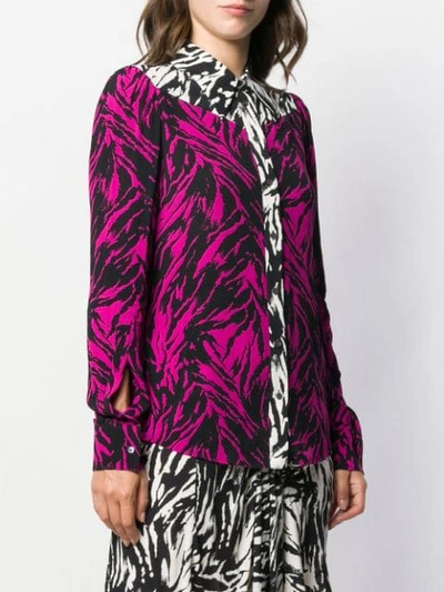 Shop N°21 Contrast Trim Zebra Shirt In S4x1 Black Fuchsia