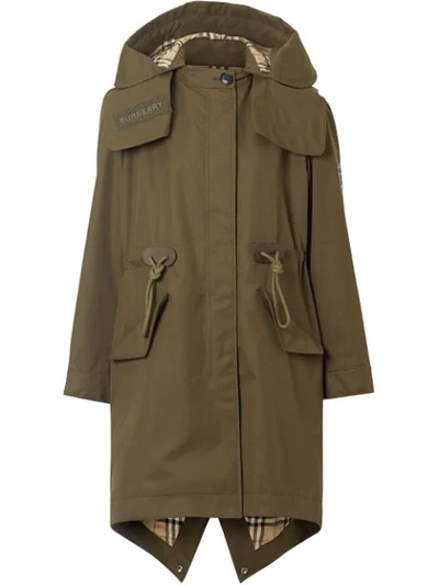 Shop Burberry Parka Mit Abnehmbarer Kapuze In Green