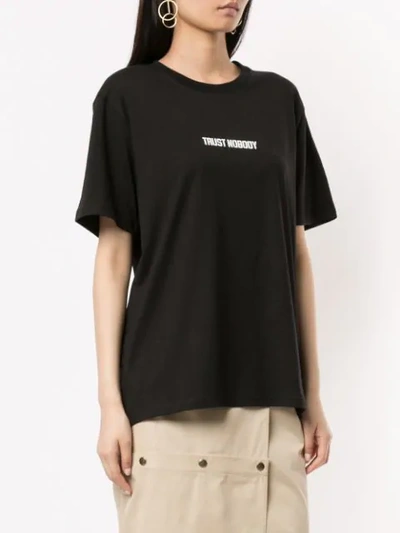 Shop Boyarovskaya Trust Nobody T-shirt In Black
