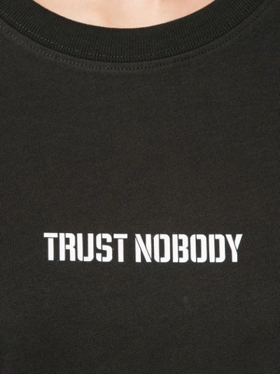 Shop Boyarovskaya Trust Nobody T-shirt In Black