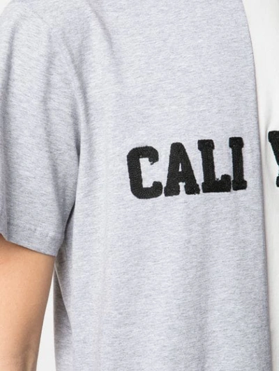 Shop Cynthia Rowley T-shirt Mit "caliyork"-schriftzug In White